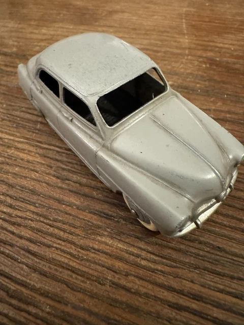 Voiture Miniature Dinky Toys Simca 9 Aronde 24U - Occasion Avec Boîte D'origine