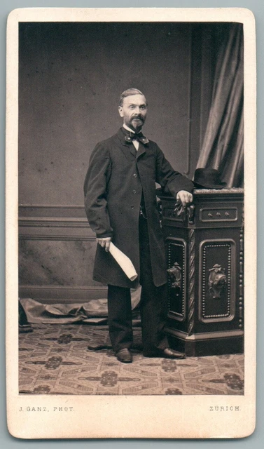 Photo Ancienne CDV 1870 - Dompteuse Ou Acrobate De Cirque ? À Identifier - Tirage Albuminé Original
