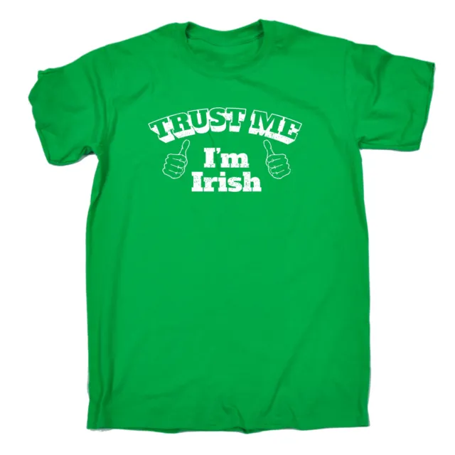 T-shirt da uomo Trust Me Im Irish compleanno Ireland eire pride proud regalo divertente