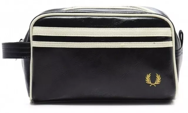 Fred Perry Classic Pu Wash Bag Black/Ecru L4310 D57 New With Tags