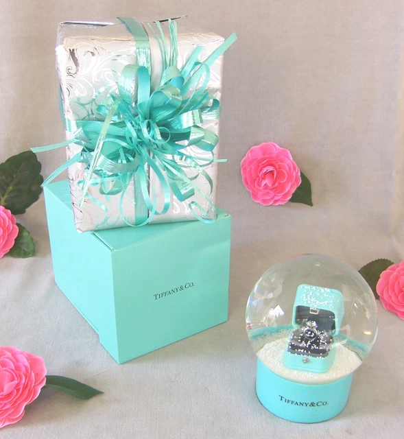 TIFFANY & Co. palla di neve con anello ❄️ TIFFANY & Co.Snow Globe ❄️ regalo VIP ❄️