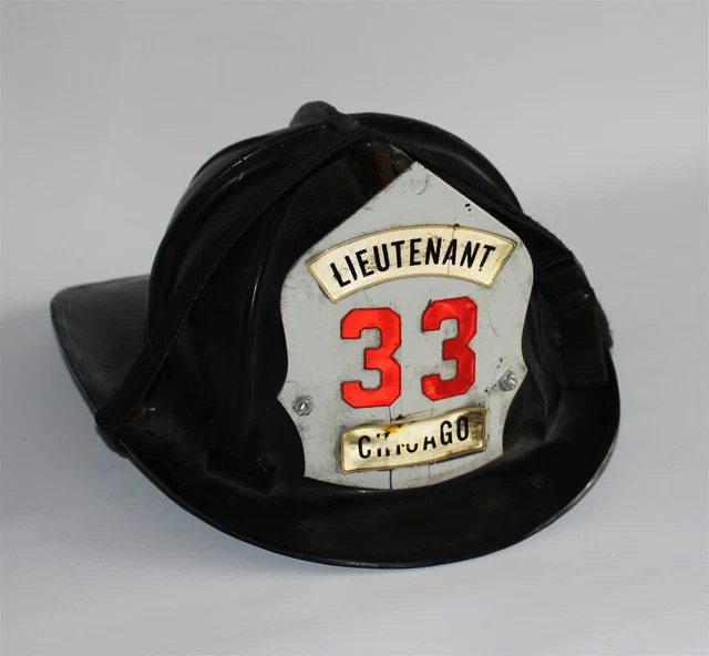 CHICAGO FIRE FIGHTER Vintage Helmet 1980 Lieutenant Front Shield 33