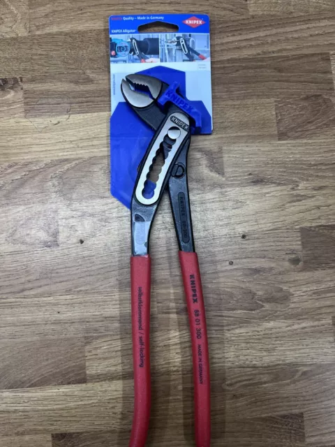 Knipex 8801300 Alligator Water Pump Pliers 300mm