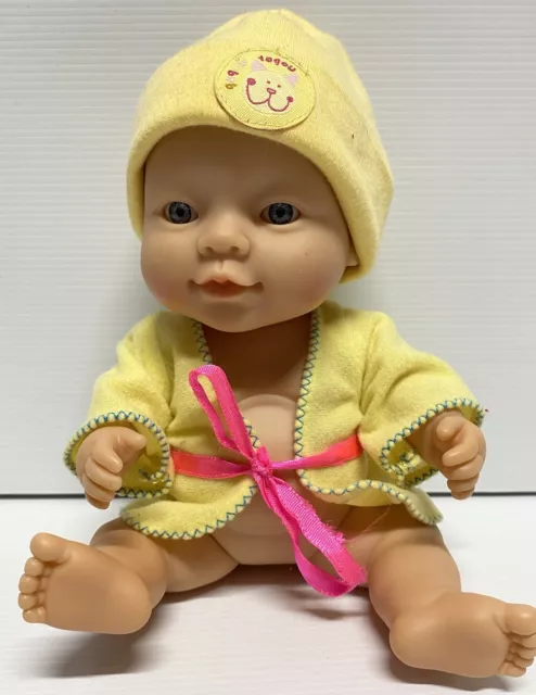 Sum Sum baby Girl Blue Eyed doll 25cm With Yellow Bathrobe And Beanie Reborn