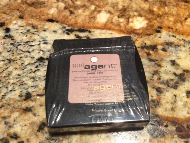BeautiControl Secret Agent Private Deflective Pressed Powder DARK