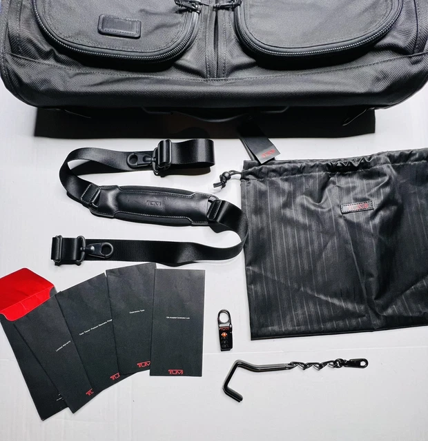 TUMI  22134DH ALPHA Ballistic Travel Classic Garment Bag With Lock And Manual