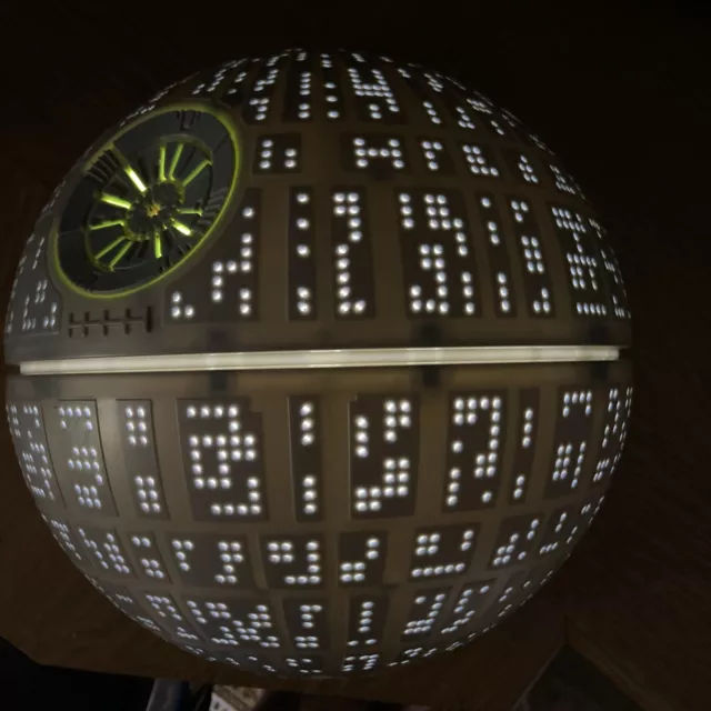 Star Wars Death Star 3D Deco Light 2015 LED Wall Mounted, Working