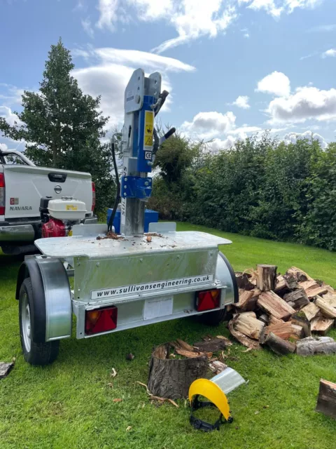 Road towable log shop splitter
