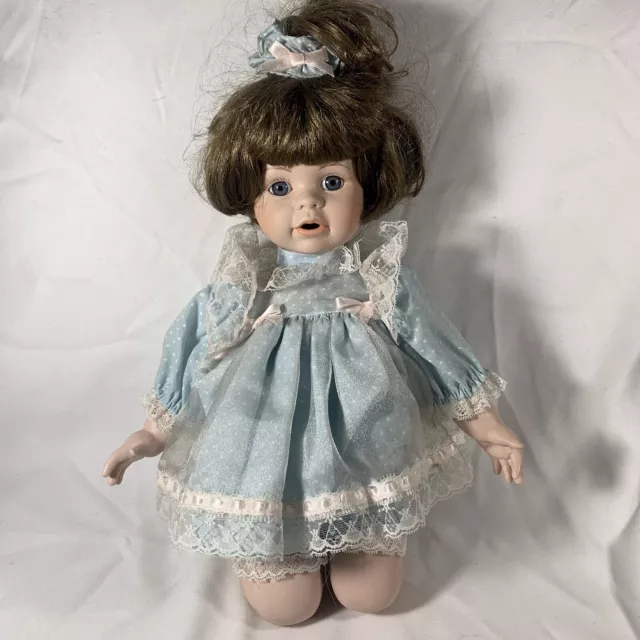 Seymour Mann Connoisseur Collection Vintage Girl Doll