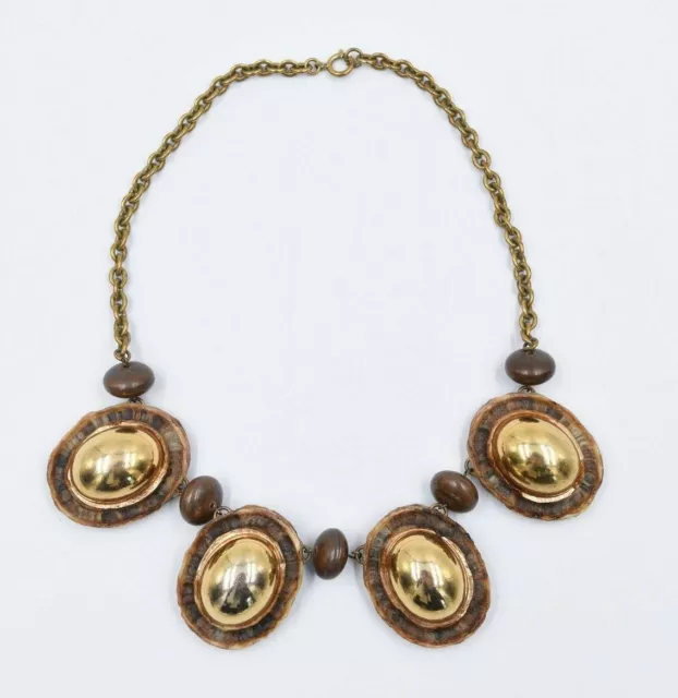 Ecole de Line Vautrin : Collier en talosel et métal doré