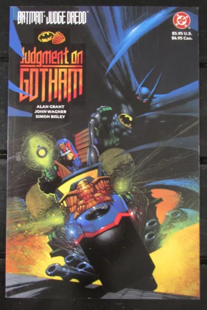 Batman / Judge Dredd: Judgment on Gotham - DC Comics, 1991 - 1st Printing