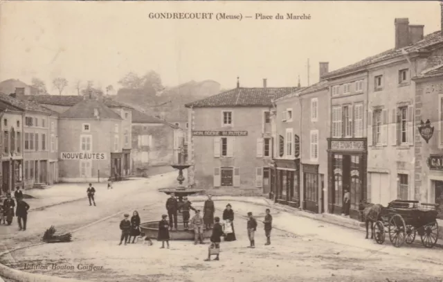 CPA 55 GONDRECOURT (Meuse) Place du Marché
