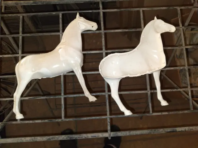 Hartland unassembled    horse breyer companion