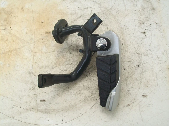REAR RIGHT FOOTPEG FOR SYM JOYMAX 250 I FROM 2008 (e38102)
