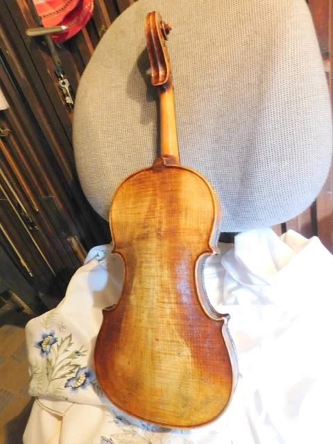 violin  4/4  italy  used old