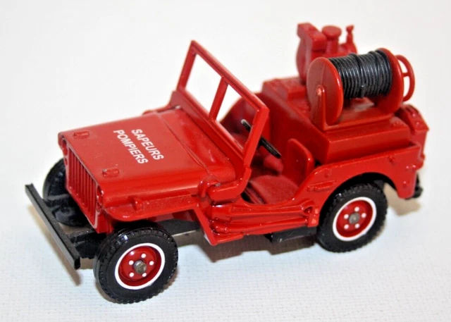Miniature Solido 1/18 Jeep Willys Sapeurs-Pompiers Tarn 1942 – Boîte Abîmée