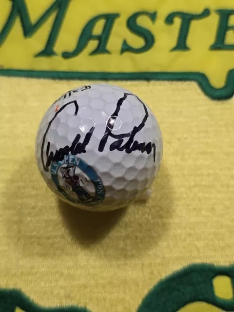 ARNOLD PALMER  PGA GOLF STAR PERSONALLY SIGNED AUTOGRAPHED BALL AT 2014  US Open