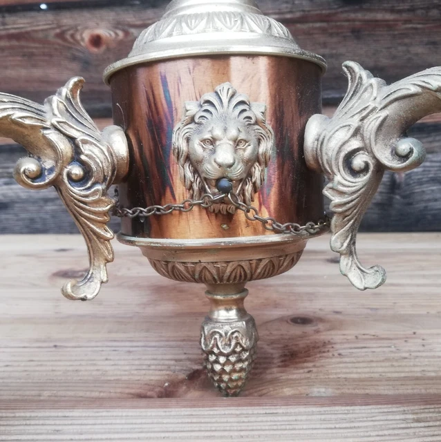 Lustre Ancien en Bronze décor Tête de Lion Art déco