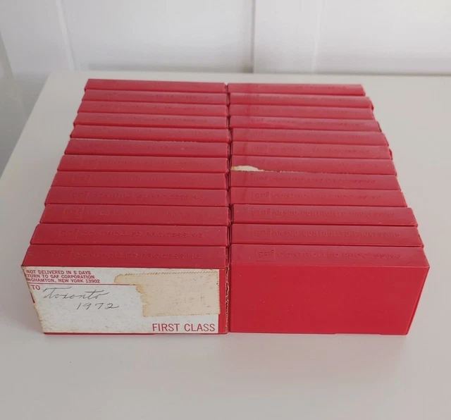 24 soportes deslizantes vacíos de procesamiento controlado GAF de colección rojos