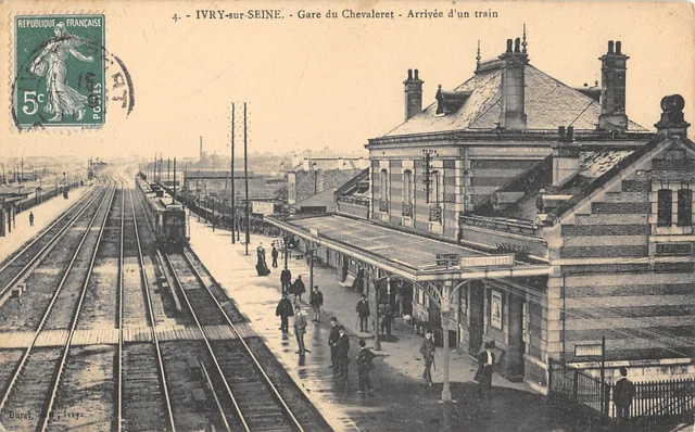 Cpa 94 Ivry Sur Seine / Gare Du Chaleret / Arrival Of A Train