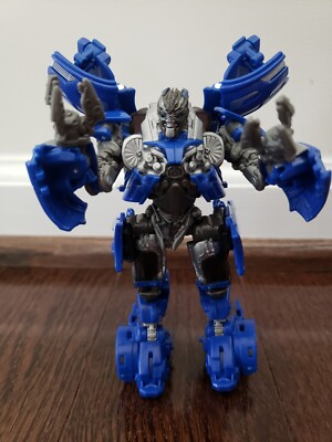 transformers studio series 75 deluxe class transformers revenge of the fallen jolt