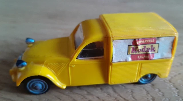 Norev 1/43 - Citroen 2CV Commerciale Rouge Orange N°26