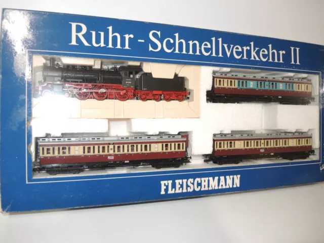 Fleischmann: art. 4888 anno  1991 Convoglio Passeggeri Ruhr  II rif. 298