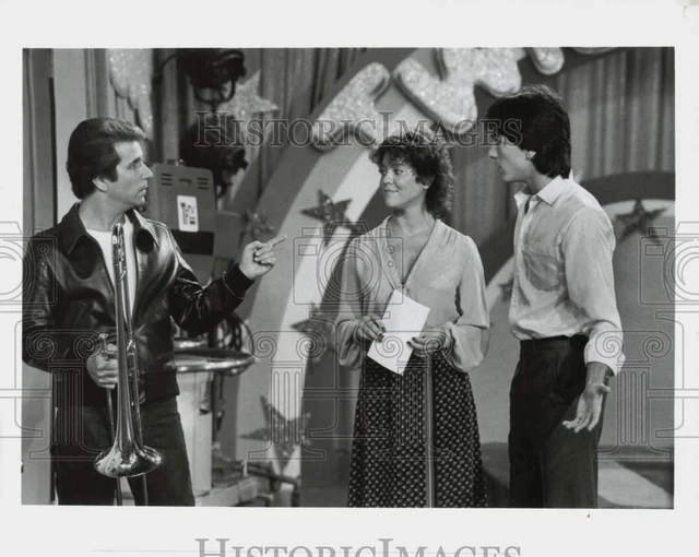 1982 Press Photo Henry Winkler, Scott Baio & Erin Moran in "Joanie Loves Chachi"