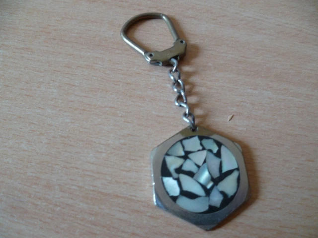 (B28Pc1) Porte Cles Ancien Metal    Israel
