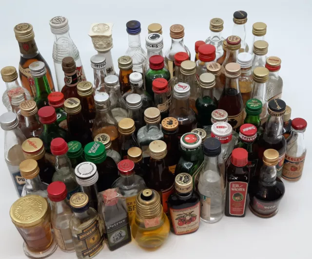 74 alte Schnapsflaschen Vintage Miniatur Flaschen Spirituosen Mini