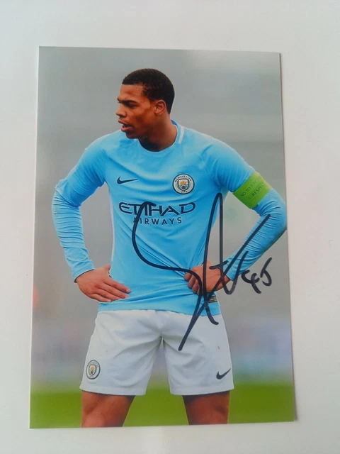 Photo 8x10 Signée Cole Palmer - Manchester City/Angleterre - Certifiée Beckett - Originale