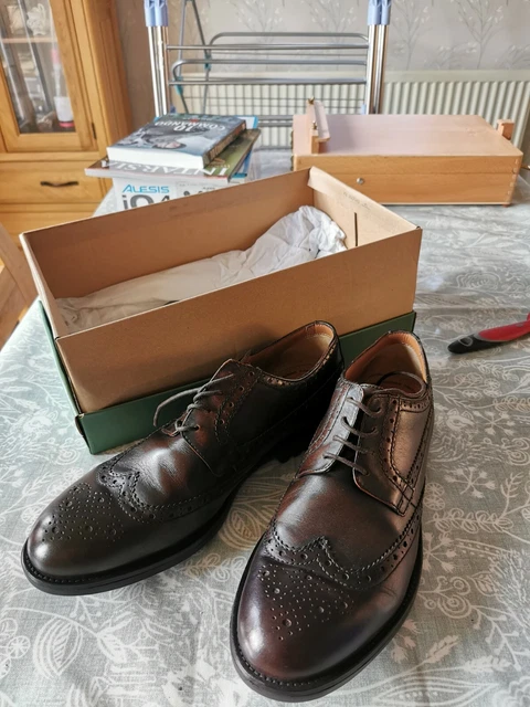 CLARKS BROWN BROGUES Mens 10 20.00 PicClick UK