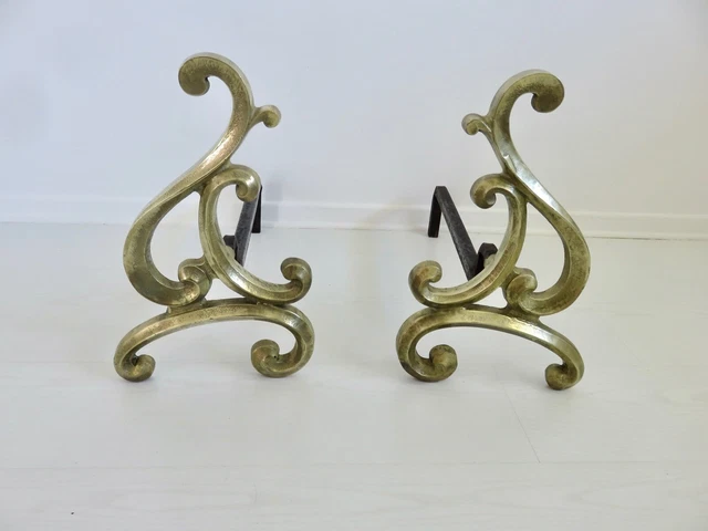 Paire De Grands Chenets Asymetriques Art Nouveau En Bronze Massif