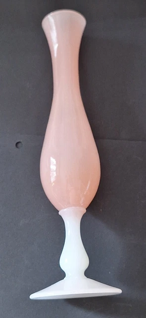 Vase Soliflore Romantique En Opaline - Rose Avec Pied Torsadé, Blanc Opalescent, Vintage, Très Bon état