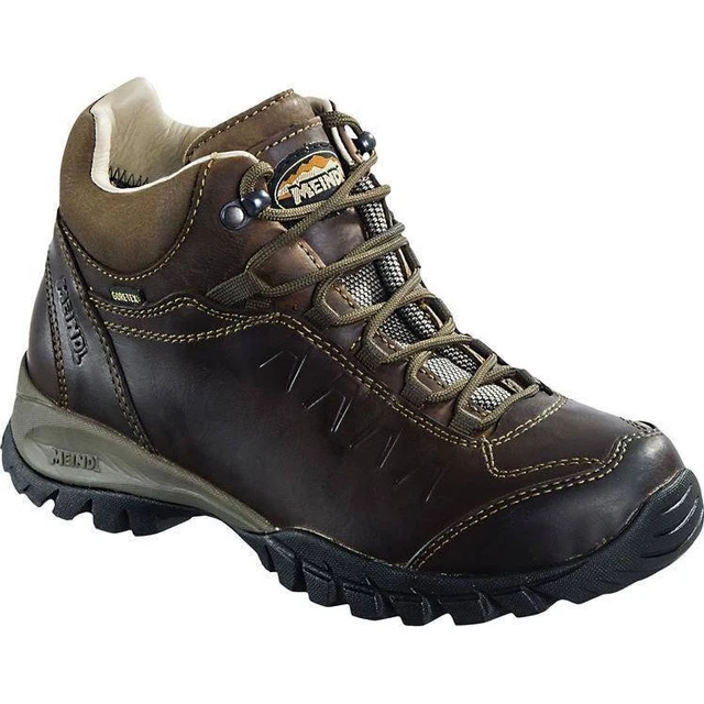 Wide fitting deals walking boots ladies