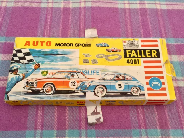CLASSIC VINTAGE 1960S Faller 4001 HO Scale Boxed Slot Car Set