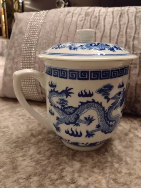 Vintage Large Blue and White Chinese Dragon Lidded Cup