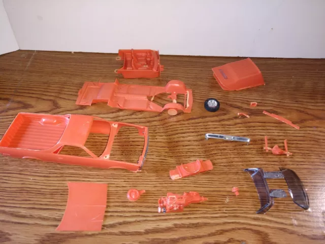 AMT Revell monogram MPC El Camino Junkyard Parts plastic model Car