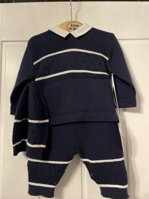 Nuovo abito bambino lavorato a maglia blu e bianco blu navy Emile et rose 3 pezzi, cappello 1 Mth