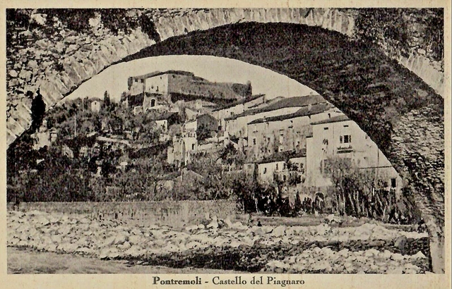 Pontremoli -  Castello  Del  Piagnaro -