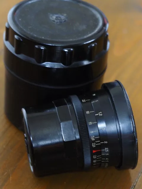 Jupiter 12 F2.8 35mm with Leica screw mount, M39 excellent