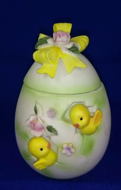 Vintage Lefton Japan Handpainted Porcelain Egg Trinket Two Spring Chicks #971