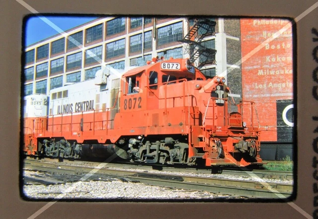 Original '76 Kodachrome Slide ICG Illinois Central Gulf 8072 GP10         39W12