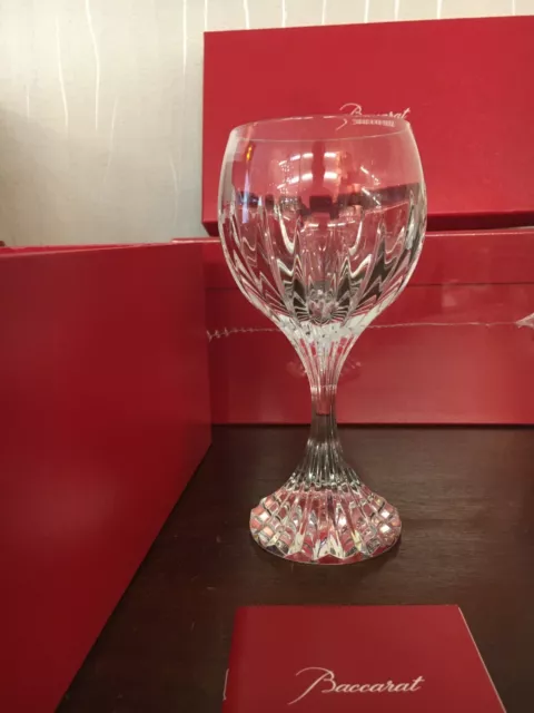 16 verres à vin blanc modèle Massena cristal de Baccarat h15 cm(prix à la pièce)