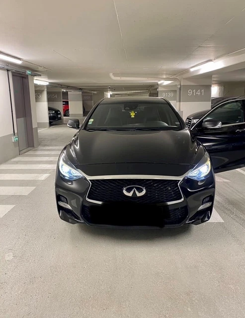 INFINITI Q30s Noir 2.2D 170CH DIESEL moteur Code moteur : 651930