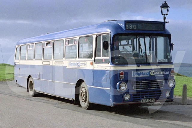 BUS PHOTO Highland Scottish L814 YSF104S Leyland Leopard ex