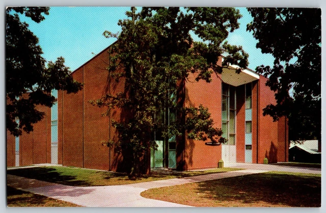 Hickory, NC - Monroe Auditorium Bldg. - Lenoir Rhyne College - Vintage Postcard