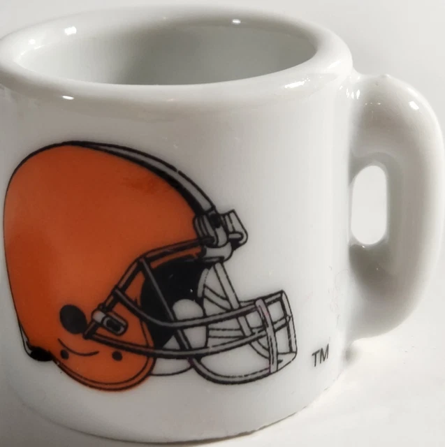 NFL Football Cleveland Browns Ceramic Gumball Mini Coffee Mug - 1.25" Tall 2001