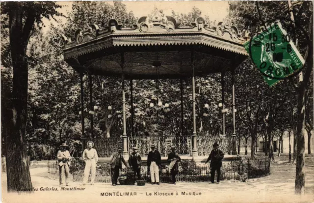 CPA Drome MONTÉLIMAR Le Kiosque a Musique (982151)