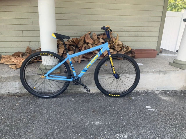 Blue big ripper top
